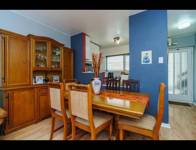 1 BEDROOM APARTMENT FOR SALE IN PLUMSTEAD